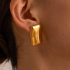 أقراط من طراز Pop of Elegance