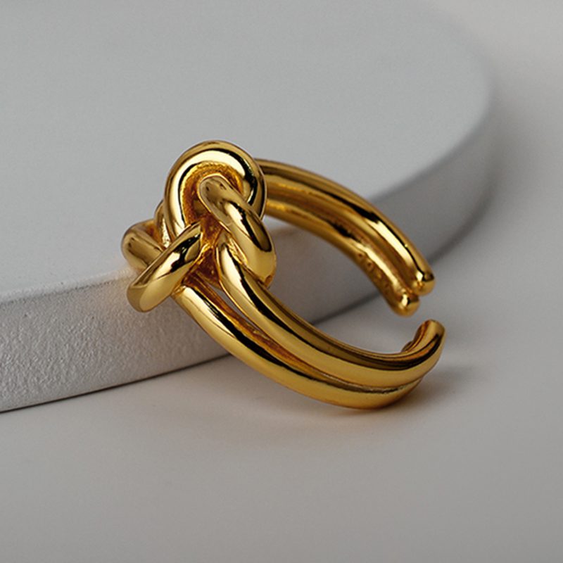 Golden Tangled Ring for Timeless Elegance, Gold-Plated – Lussocollezioni